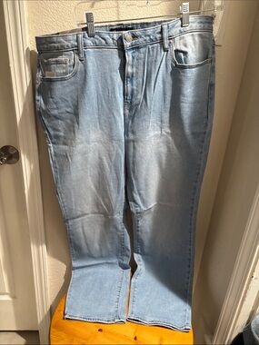 Members Mark Light Blue Men’s Denim Jeans 16 NWT